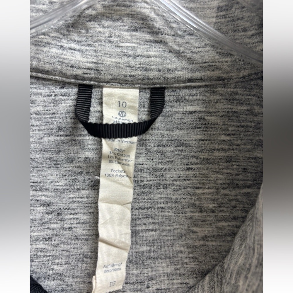 Lululemon Going Places Jacket Size 10 - Picture 5 of 7